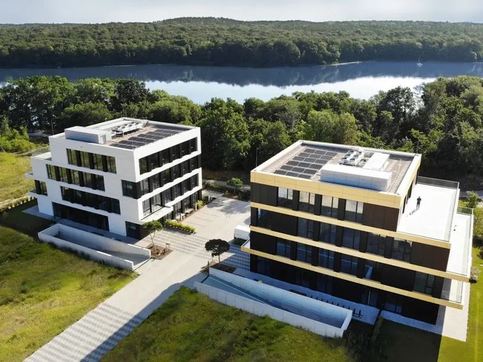 09c314e0-8aee-45a0-a050-077fd93742e6-1551224094